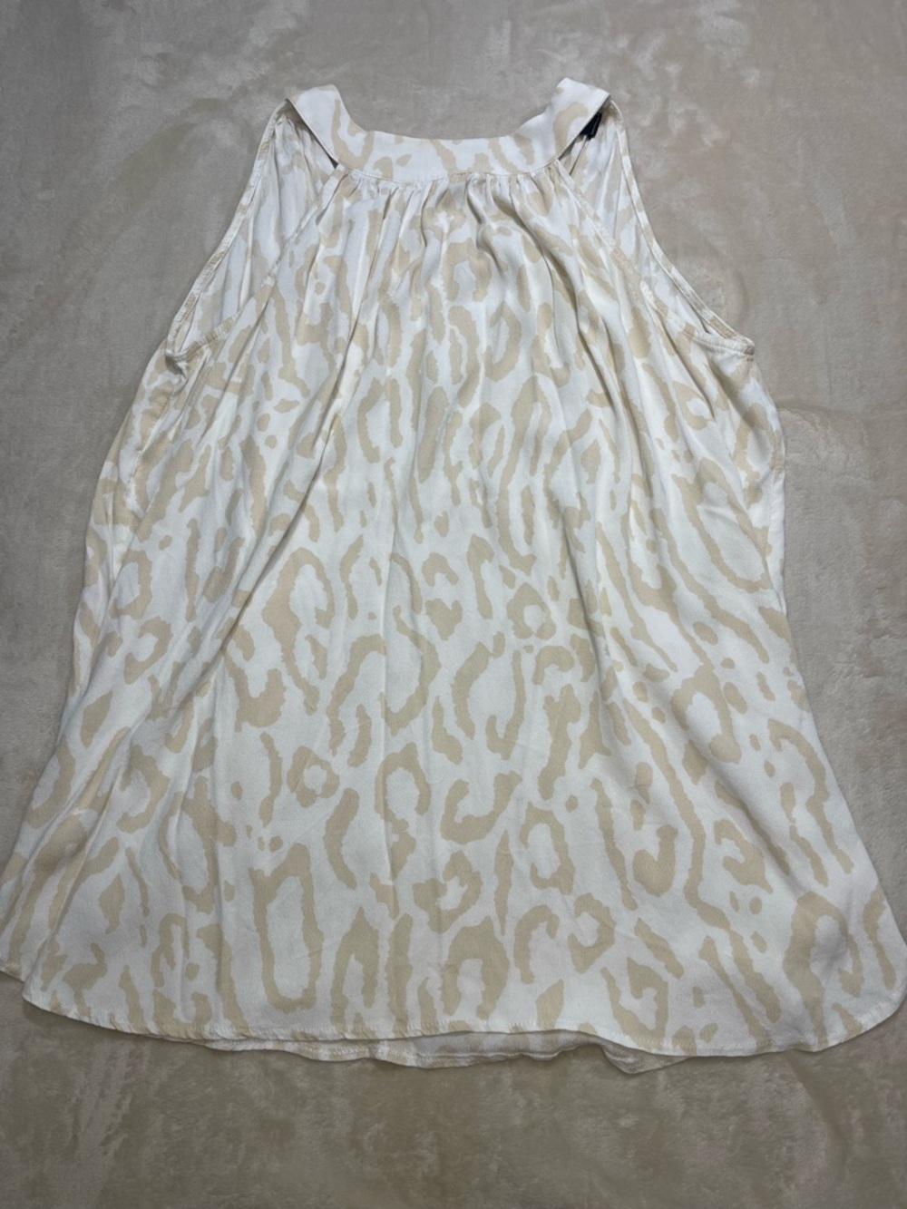 Twelve by Twelve Cream Leopard Print Sleeveless Blouse Medium